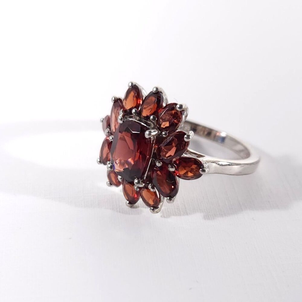 Mozambique Garnet Cocktail Ring 4.8 Carats tw Size 10-1/4